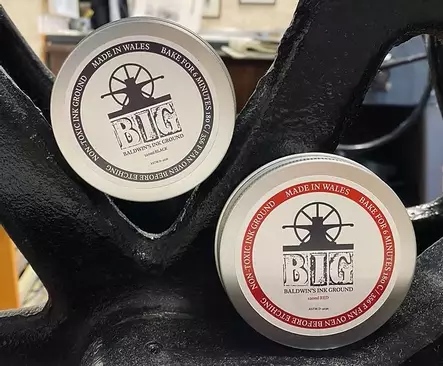 BIG 120 ml PUNAINEN - Traditional etching / syväpaino -aineet - 009754220 - 2